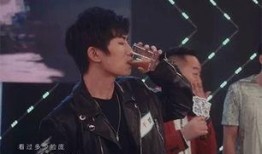 男明星深夜喝酒爆料视频,男星揭秘娱乐圈不为人知的一面